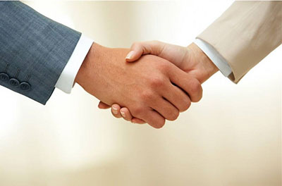 2002  開展校企合作，與北京科技大學(xué)粉末所簽署技術(shù)合作協(xié)議